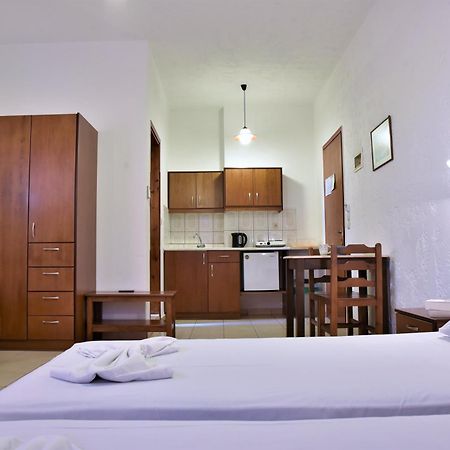 Ideal Hotel Kokkini Hani 外观 照片